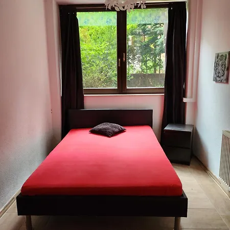 Halle, Top -Preise, 79 Qm Sd Fewo, Eg, Wahlweise Mit 1- 3 Dz, Tv Lounge, Kueche, Bad Wc Einfach Und Gut, Langzeitmieter Vb Preise Галль Экстерьер фото
